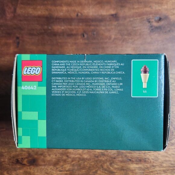 NEW Lego Gingerbread Ornaments Christmas Tree Decor Building Set 40642 Includes - Picture 14 of 16